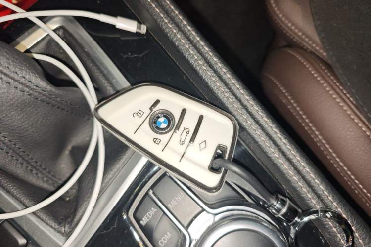 Used BMW 1 Series 2019 118i M Sport Package Vehicle Key