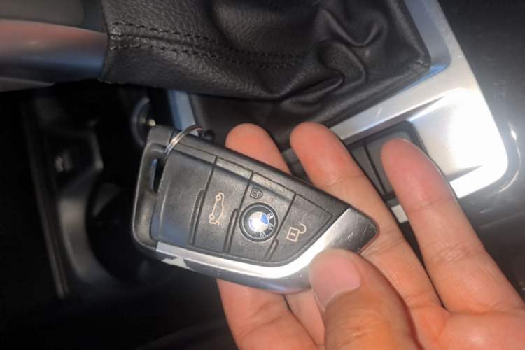 Used BMW 1 Series 2019 118i M Sport Package Vehicle Key