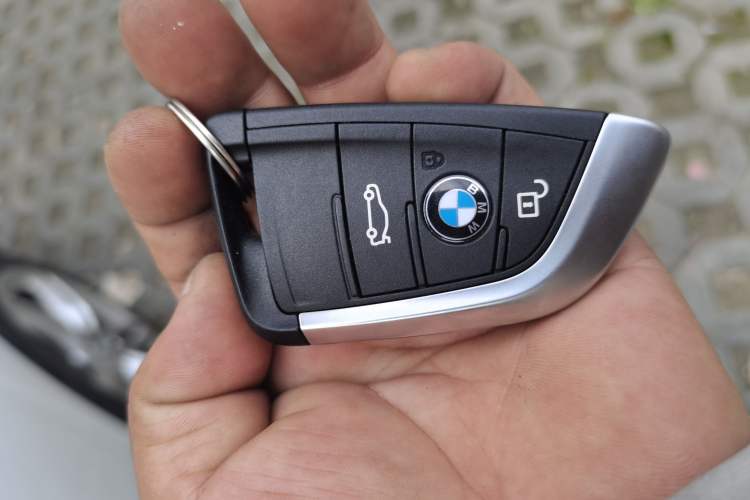 Used BMW 1 Series 2019 118i M Sport Package Vehicle Key