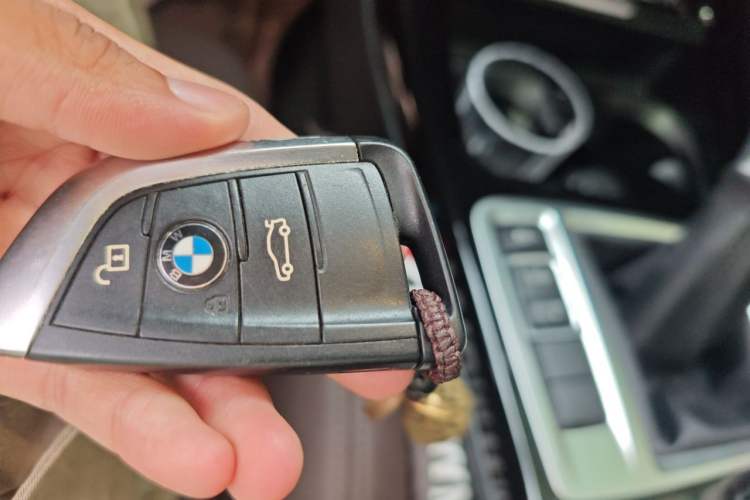 Used BMW 1 Series 2019 120i Leading Model M Sport Package Vehicle Key