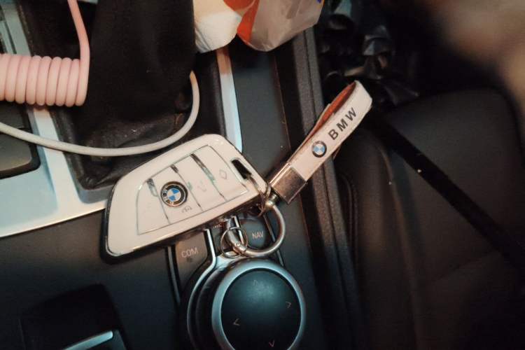 Used BMW 1 Series 2019 118i Fashion Model Vehicle Key