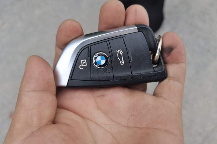 Used BMW 1 Series 2019 118i Fashion Model Vehicle Key