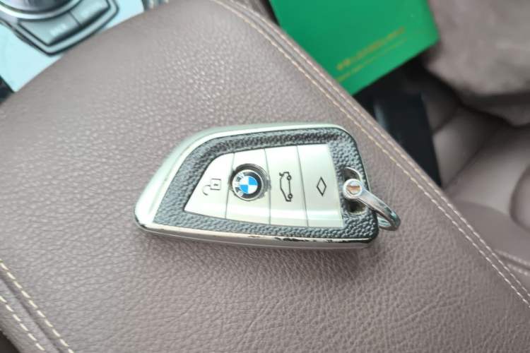 Used BMW 1 Series 2019 118i M Sport Package Vehicle Key