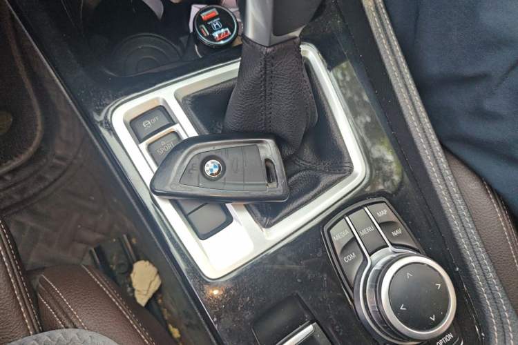 Used BMW 1 Series 2019 118i M Sport Package Vehicle Key