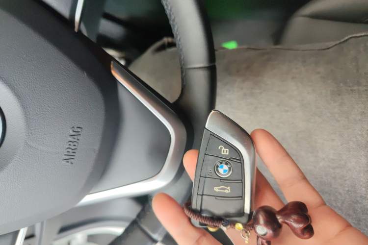 Used BMW 1 Series 2019 118i Fashion Model Vehicle Key