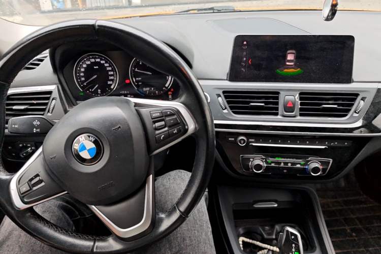 Used BMW 1 Series 2019 118i Fashion Model Center Console