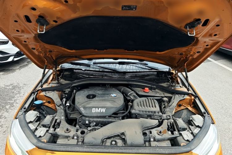 Used BMW 1 Series 2019 118i Fashion Model Engine Bay