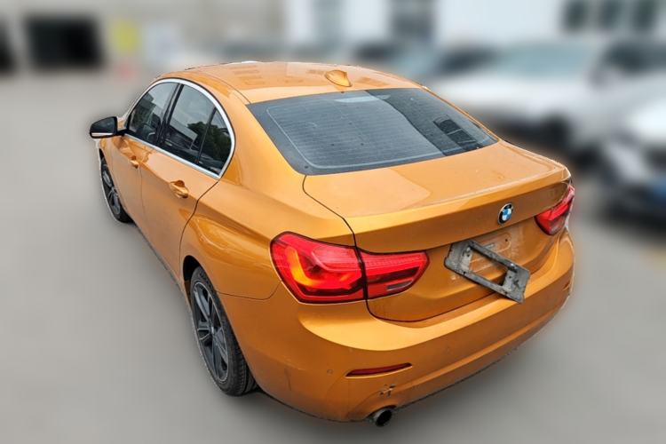Used BMW 1 Series 2019 118i Fashion Model Rear Left 45 Deg