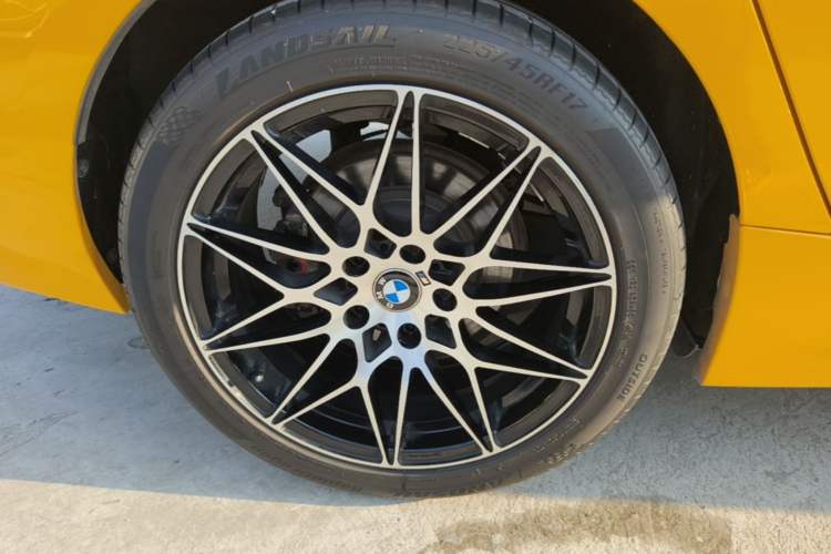 Used BMW 1 Series 2019 118i M Sport Package Right Rear Wheel Hub