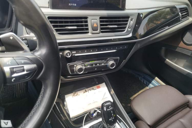 Used BMW 1 Series 2020 125i Leading Model M Sport Package Audio And AC Panel