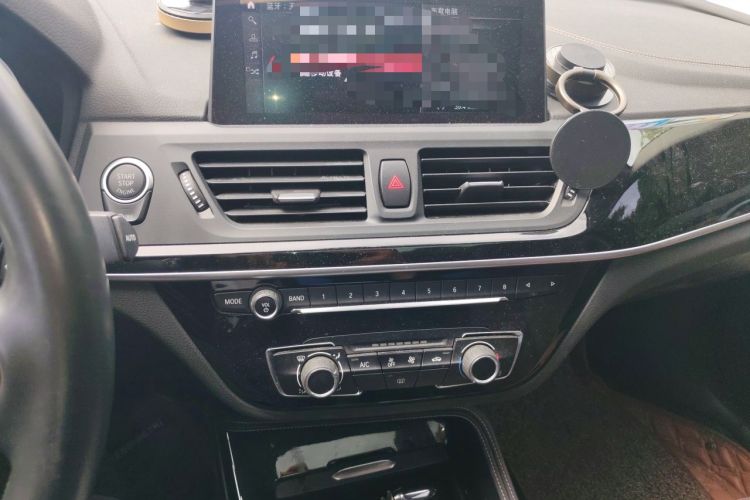 Used BMW 1 Series 2020 120i M Sport Package Audio And AC Panel
