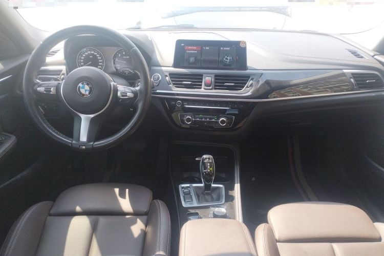 Used BMW 1 Series 2020 120i M Sport Package Center Console