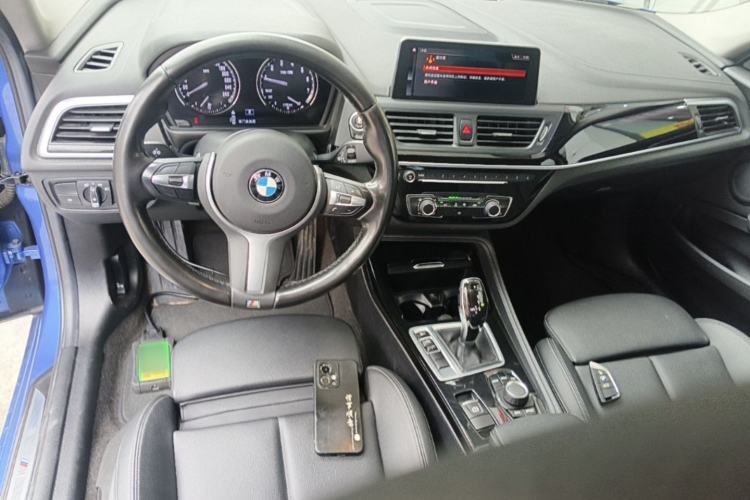 Used BMW 1 Series 2020 120i M Sport Package Center Console