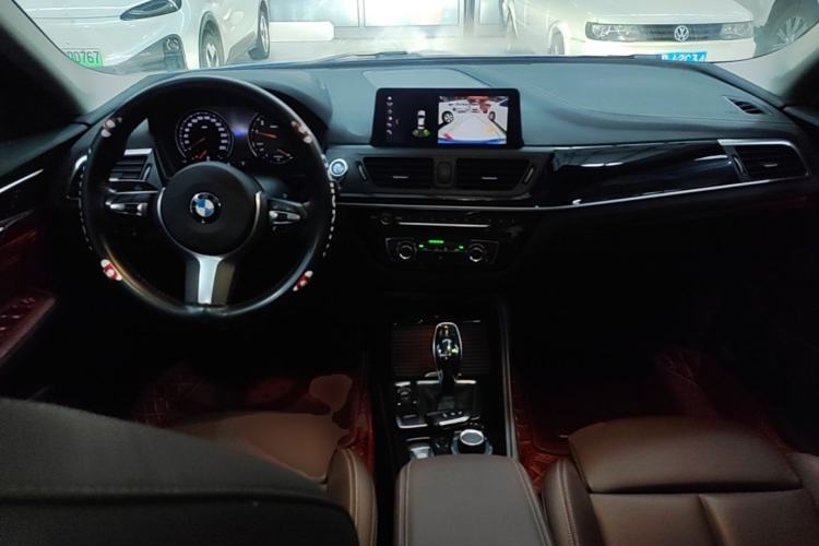 Used BMW 1 Series 2020 120i M Sport Package Center Console
