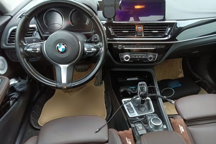 Used BMW 1 Series 2020 120i M Sport Package Center Console