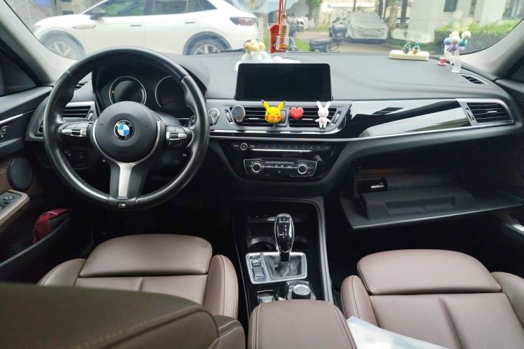 Used BMW 1 Series 2020 120i M Sport Package Center Console