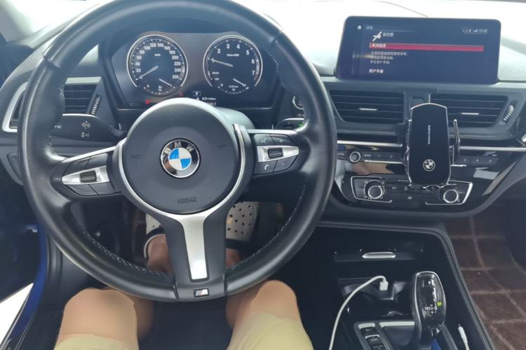 Used BMW 1 Series 2020 120i M Sport Package Center Console