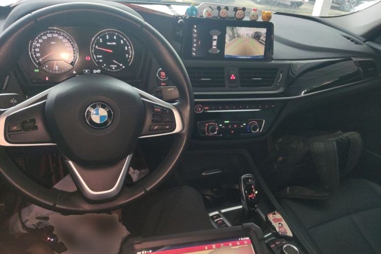 Used BMW 1 Series 2020 120i Fashion Model Center Console