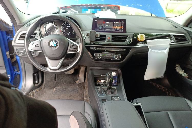 Used BMW 1 Series 2020 120i Fashion Model Center Console