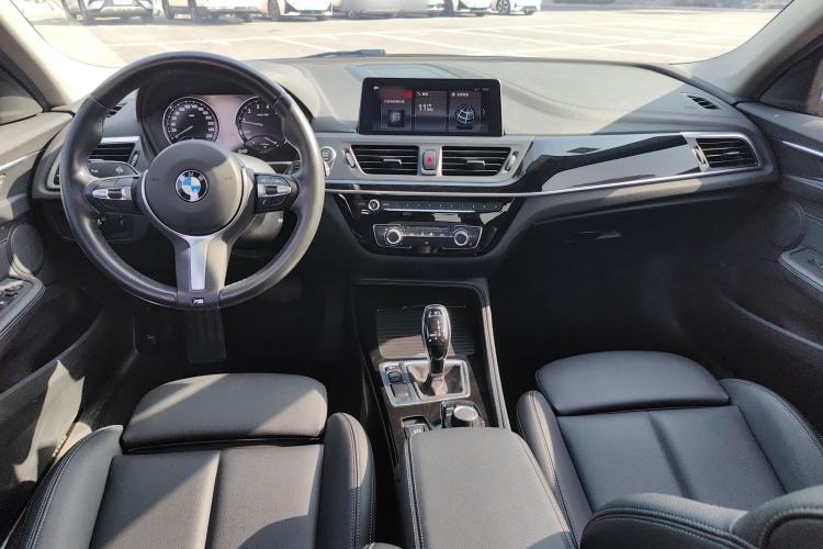 Used BMW 1 Series 2020 120i M Sport Package Center Console