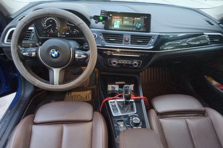 Used BMW 1 Series 2020 120i M Sport Package Center Console