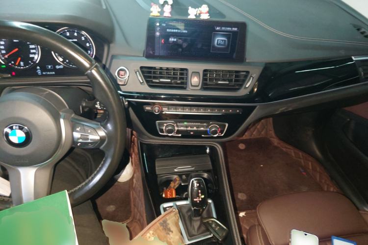 Used BMW 1 Series 2020 120i M Sport Package Center Console