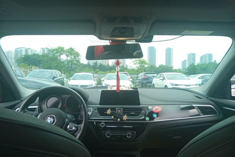 Used BMW 1 Series 2020 120i M Sport Package Center Console
