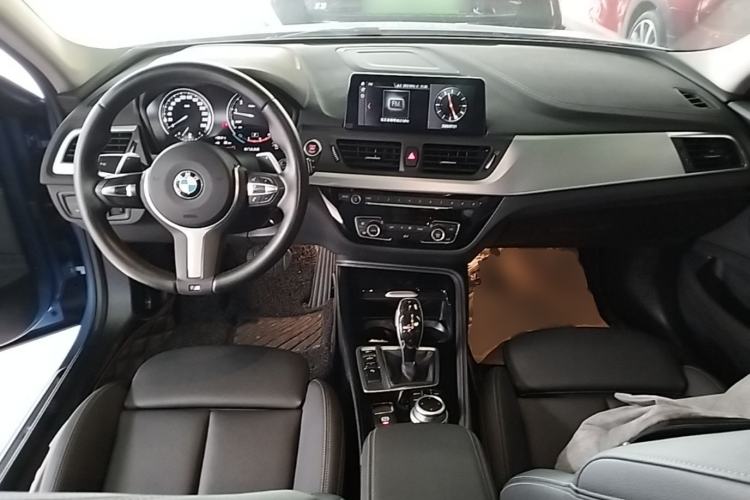 Used BMW 1 Series 2020 125i M Sport Package Center Console