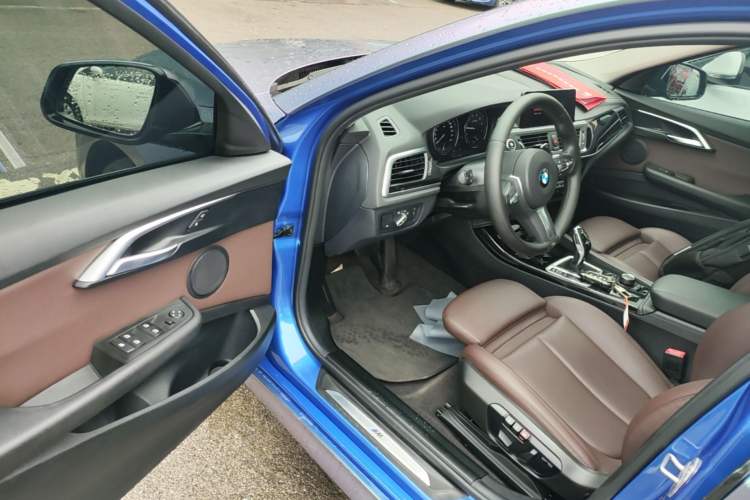 Used BMW 1 Series 2020 125i Leading Model M Sport Package Driver Seat