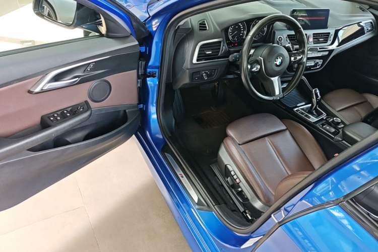 Used BMW 1 Series 2020 125i Leading Model M Sport Package Driver Seat