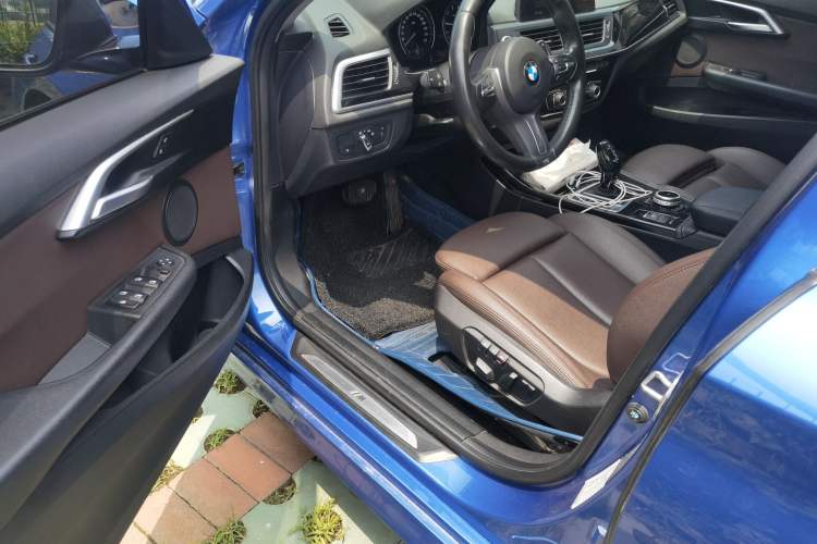 Used BMW 1 Series 2020 125i Leading Model M Sport Package Driver Seat