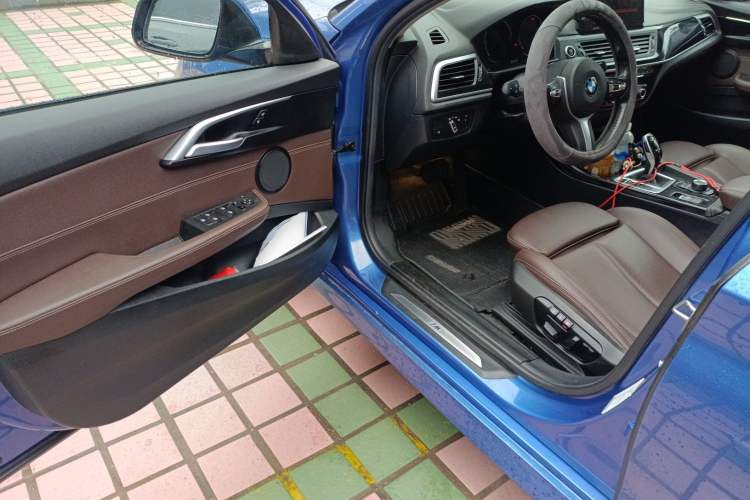 Used BMW 1 Series 2020 120i M Sport Package Driver Seat