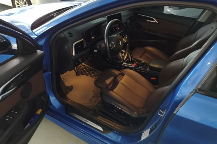 Used BMW 1 Series 2020 125i Leading Model M Sport Package Driver Seat