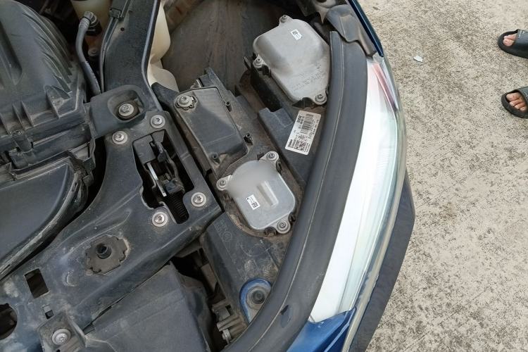 Used BMW 1 Series 2020 120i M Sport Package Engine Bay Left