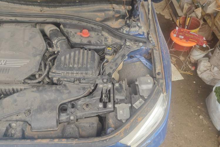 Used BMW 1 Series 2020 120i M Sport Package Engine Bay Left