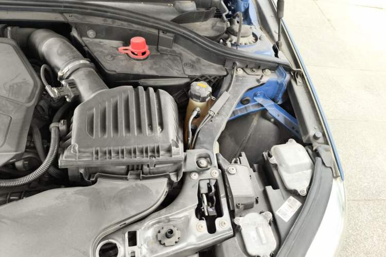 Used BMW 1 Series 2020 120i M Sport Package Engine Bay Left