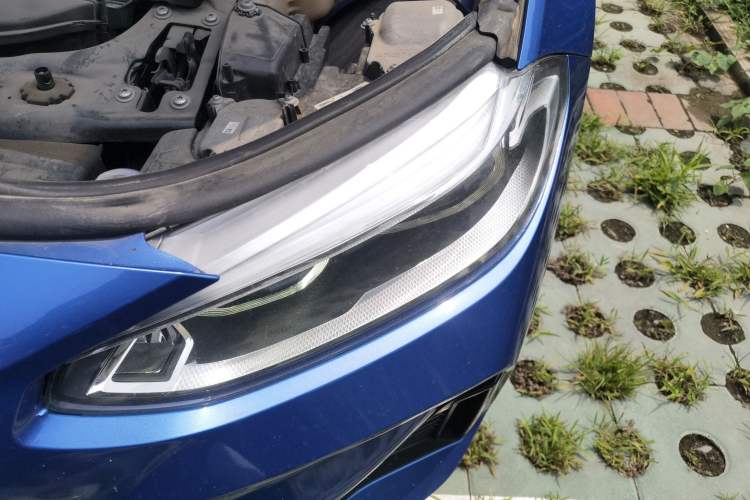 Used BMW 1 Series 2020 125i Leading Model M Sport Package Engine Bay Left
