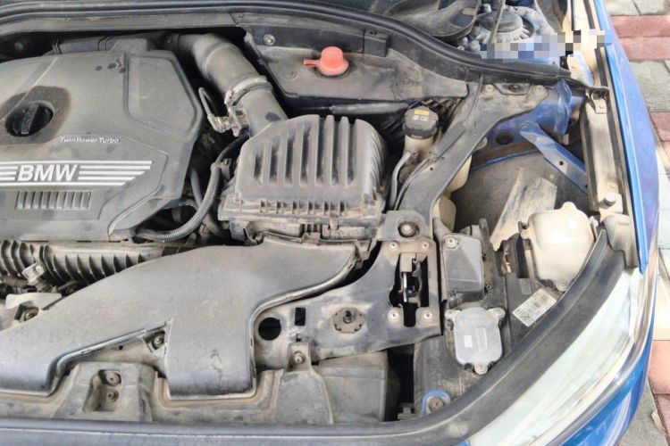 Used BMW 1 Series 2020 120i Fashion Model Engine Bay Left