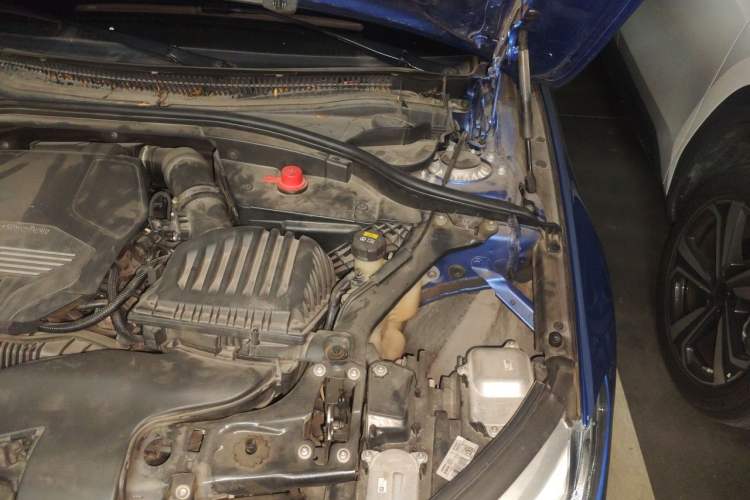 Used BMW 1 Series 2020 125i Leading Model M Sport Package Engine Bay Left