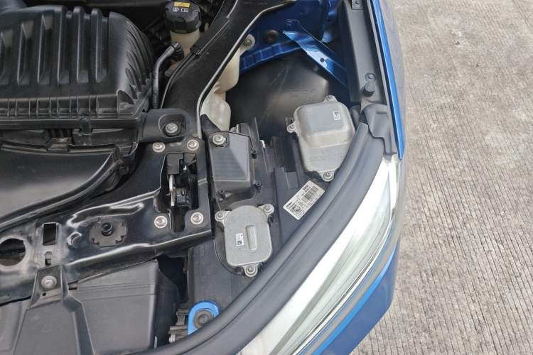 Used BMW 1 Series 2020 120i M Sport Package Engine Bay Left