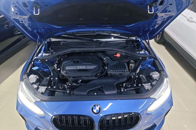 Used BMW 1 Series 2020 120i M Sport Package Engine Bay