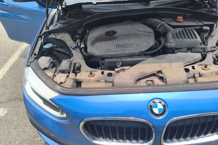 Used BMW 1 Series 2020 120i Fashion Model Engine Bay Right