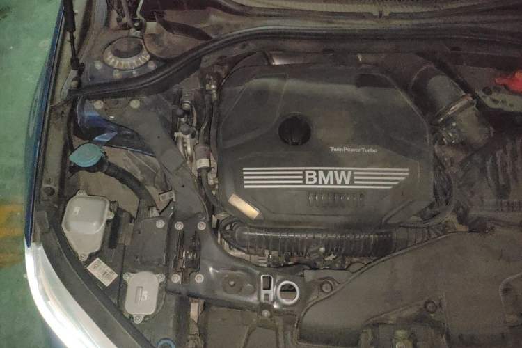 Used BMW 1 Series 2020 125i Leading Model M Sport Package Engine Bay Right