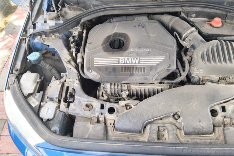 Used BMW 1 Series 2020 120i Fashion Model Engine Bay Right