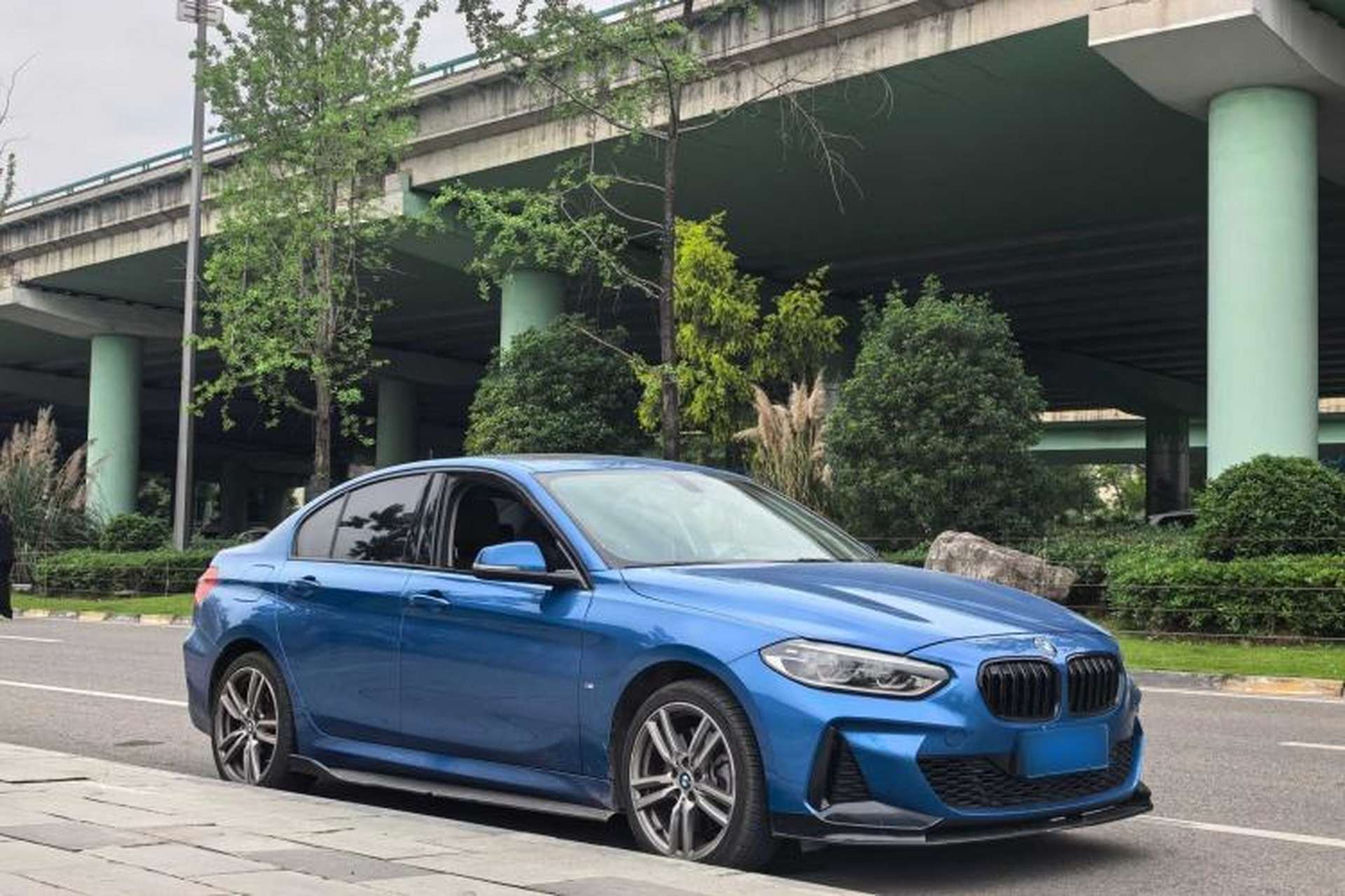 Used BMW 1 Series 2020 125i Leading Model M Sport Package Exterior 1