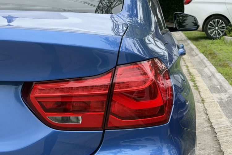 Used BMW 1 Series 2020 125i Leading Model M Sport Package Exterior 1
