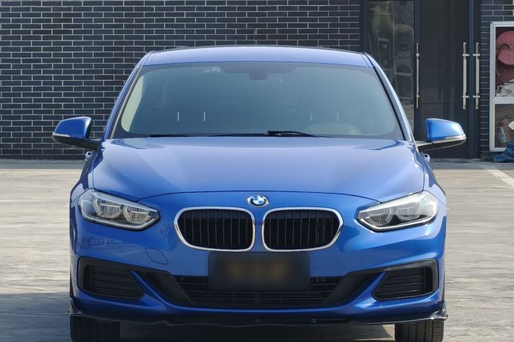 Used BMW 1 Series 2020 120i Fashion Model Exterior 2