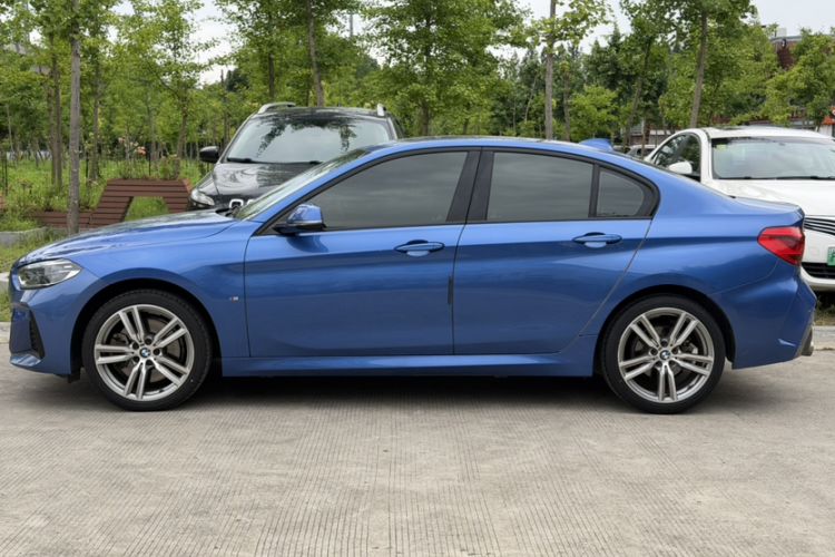 Used BMW 1 Series 2020 125i Leading Model M Sport Package Exterior 3