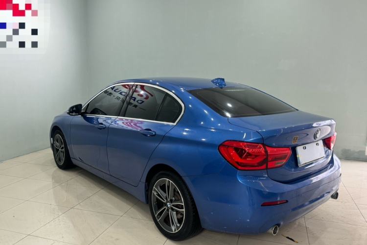 Used BMW 1 Series 2020 120i Fashion Model Exterior 4
