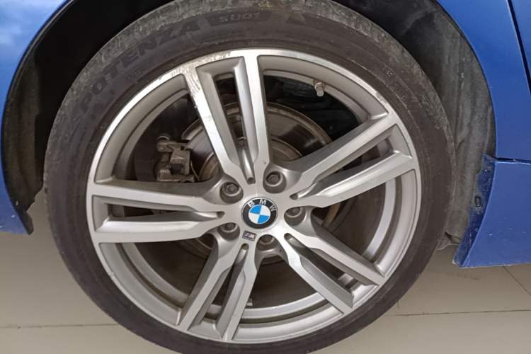 Used BMW 1 Series 2020 125i Leading Model M Sport Package Exterior 5